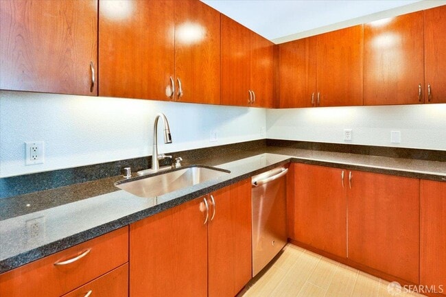 Foto del edificio - 88 King St