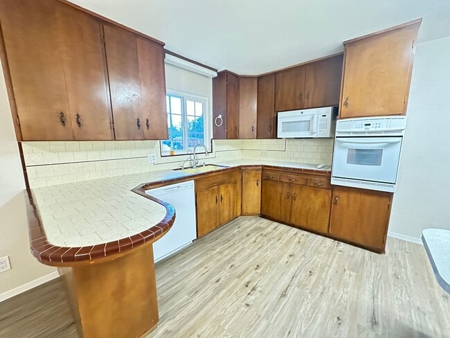 Building Photo - 3 bed/1.5 ba house - Yuba City