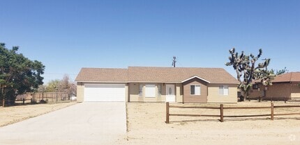 Building Photo - 6629 La Habra Ave