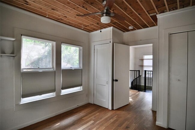 Building Photo - 4302 Avenue G