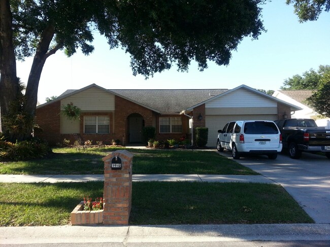 Building Photo - 1103 Belladonna Dr