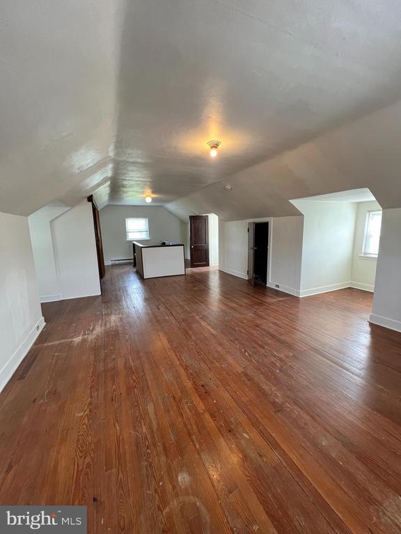 Building Photo - 9409 Belair Rd