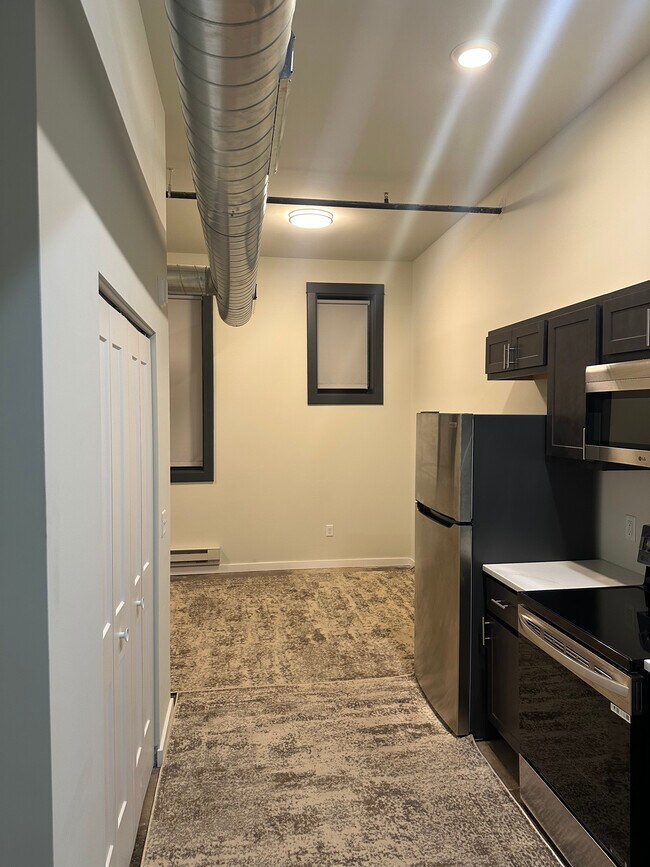 Estudio - #105 - The Shop Lofts