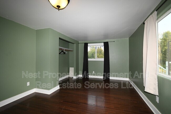Building Photo - 5395 Erickson St
