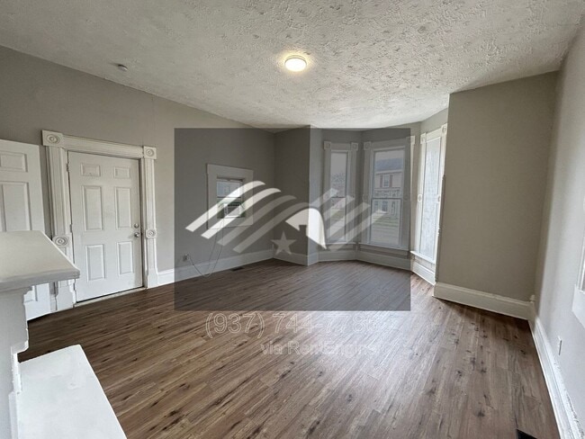 Photo - 815 S Main St Apartment