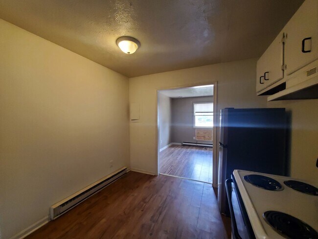 Foto del edificio - 6444 Applecross Ave