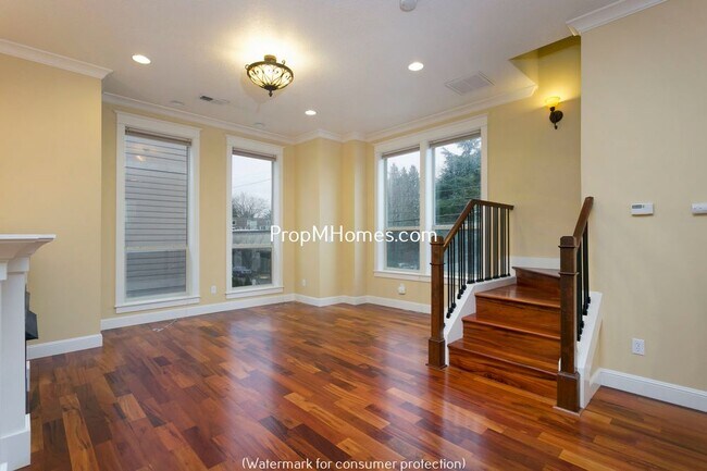 Foto del edificio - 5121 N Williams Ave
