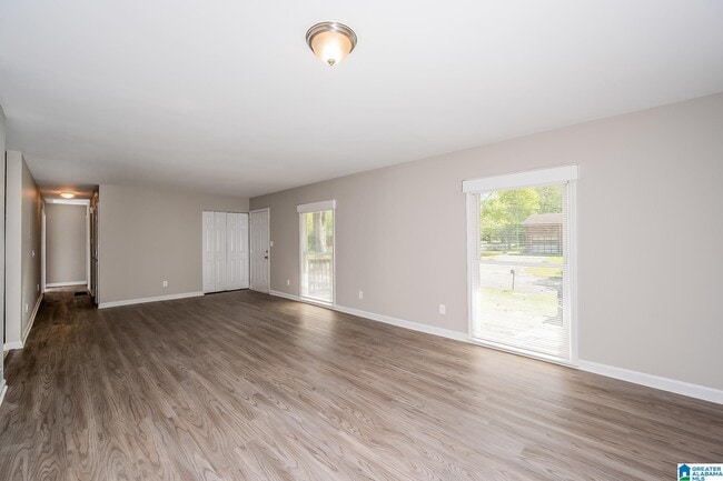 Building Photo - 1112 Kawanda Ln