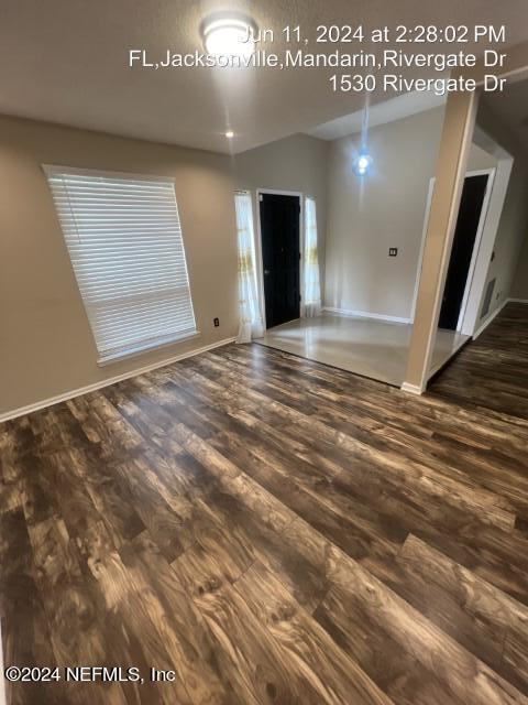 Building Photo - 1530 Rivergate Dr