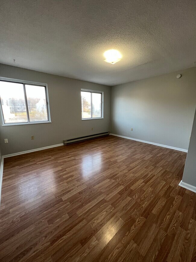 Foto del edificio - 5208 W Ridge Rd