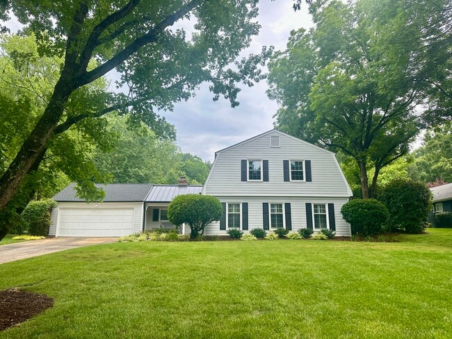 Photo - 1835 Manor Mill Rd House