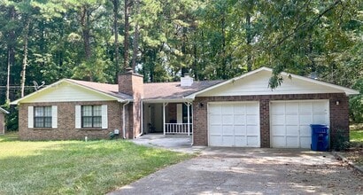 Building Photo - 328 River Oak Dr