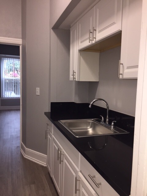 1275 Westchester Pl Unit 0 Los Angeles Ca 90019 Apartment For Building Photo 1275 Westchester Pl