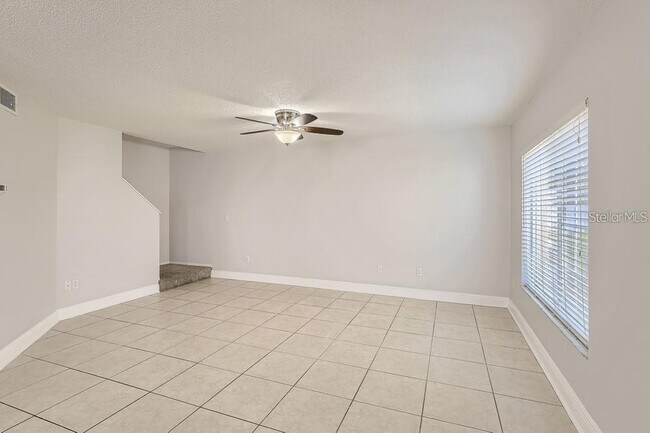 Foto del edificio - 2023 Fluorshire Dr