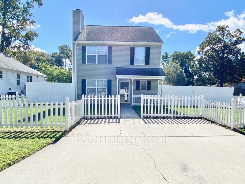 220 Abingdon Cir, Suffolk, VA 23434 House Rental in Suffolk, VA