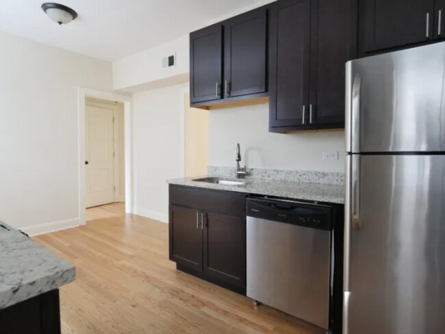 Foto del edificio - 4036 N Ashland Ave