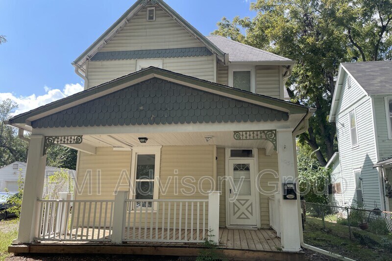 1037 NE Winfield Ave, Topeka, KS 66616 House Rental in Topeka, KS
