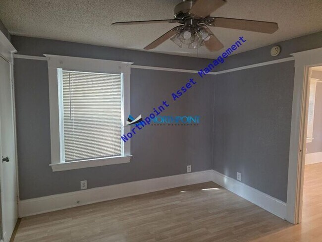 Foto del edificio - 525 14th St