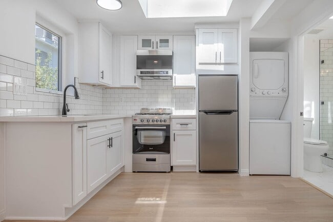 Foto del edificio - 6221 W 6th St