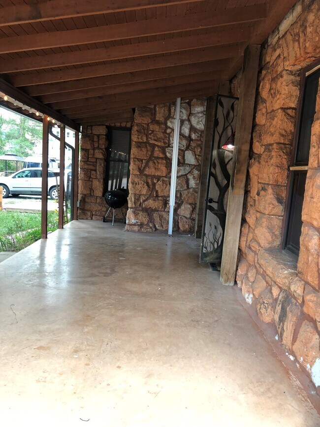 Photo - 320 Manitou Ave House