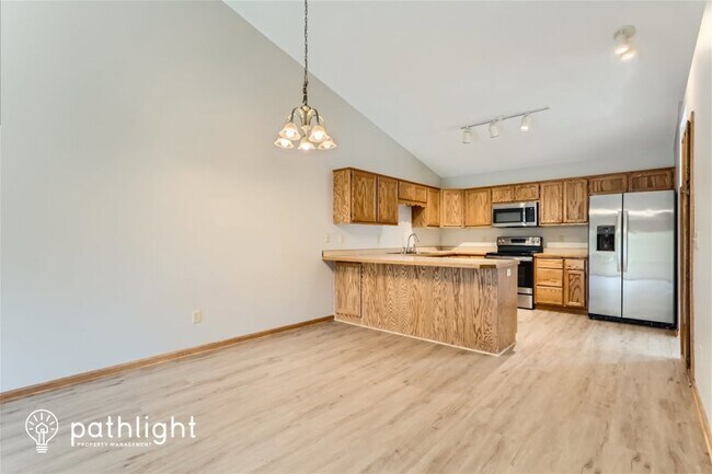 Foto del edificio - 22138 Zion Pkwy NW