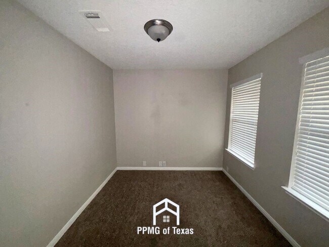 Building Photo - 18310 Atasca Wds Trce