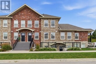 Building Photo - 470 Lonsberry Dr