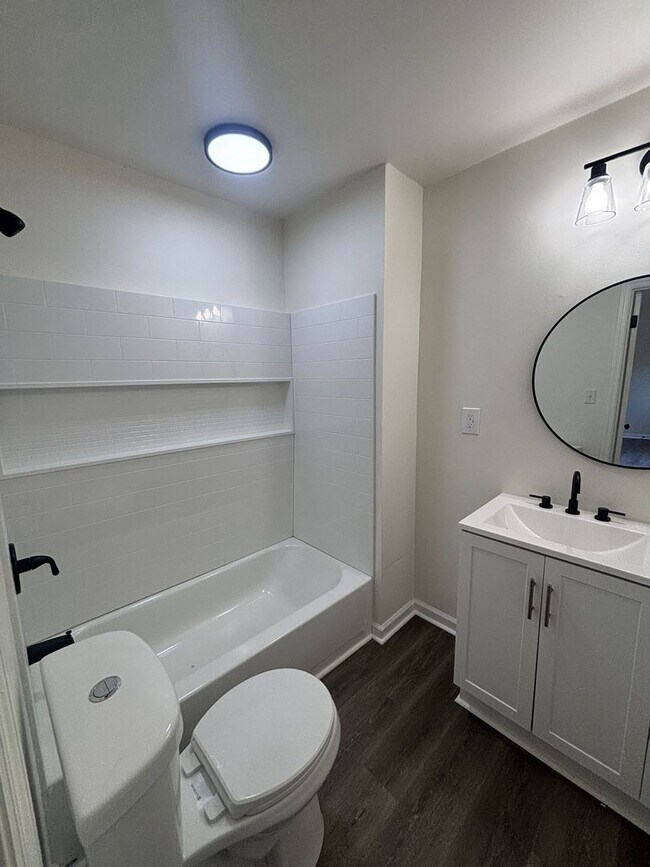 Foto del edificio - Fully Remodeled 3 Bed 2 bath