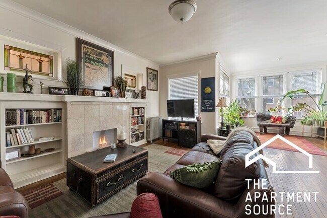 Building Photo - 1432 W Jonquil Ter