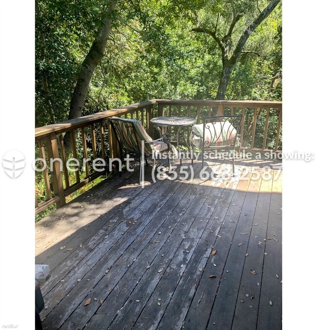 Building Photo - 20600 Aldercroft Heights Rd