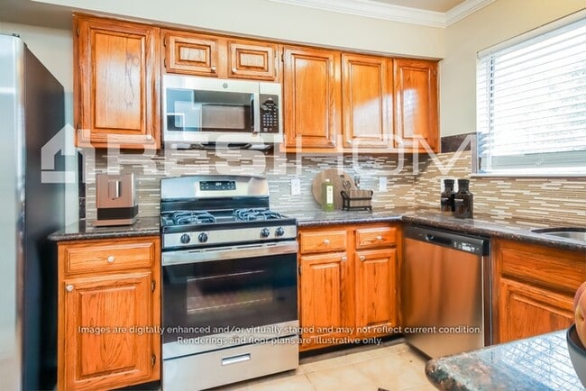Building Photo - 6330 Dellfern Dr