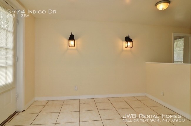 Building Photo - 3574 Indigo Dr
