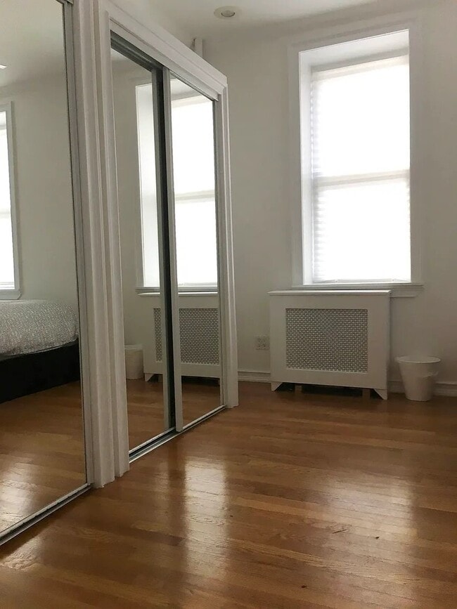 Building Photo - 41-41 43rd St