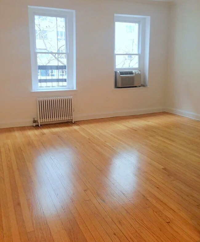 Building Photo - East 66th Street