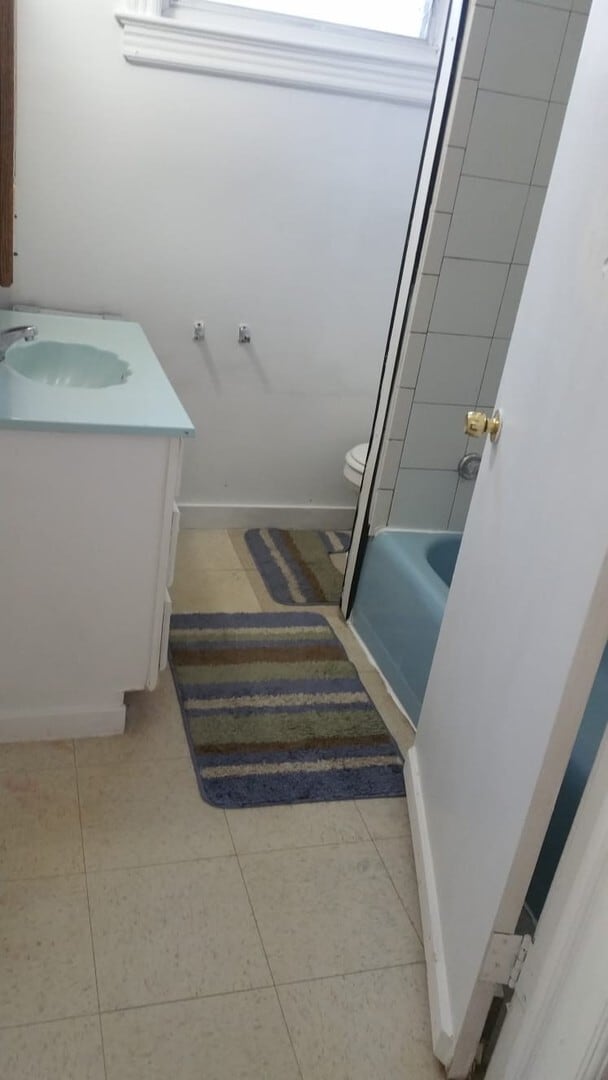 Foto del edificio - Large home for family!