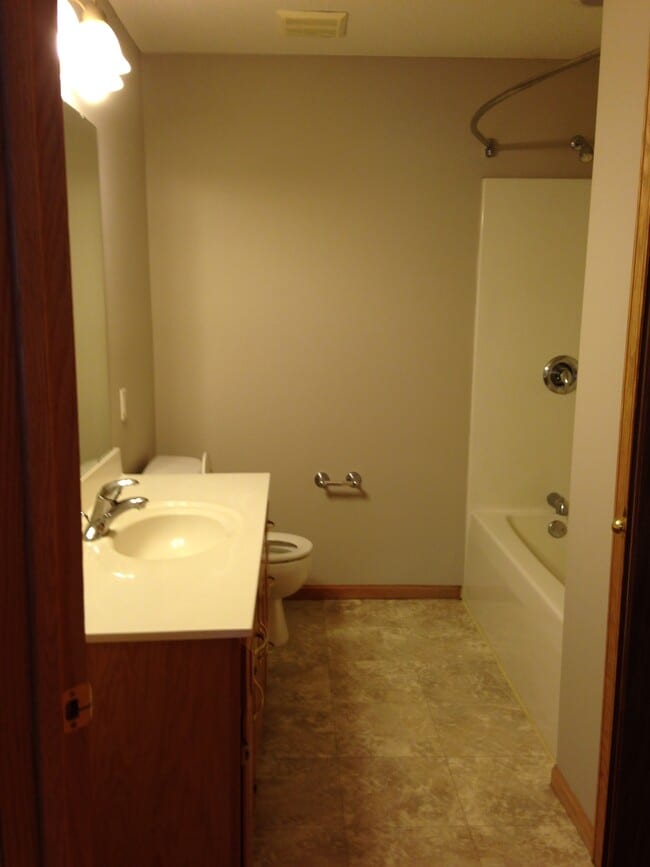 Photo - 2106 Linden Trail Townhome