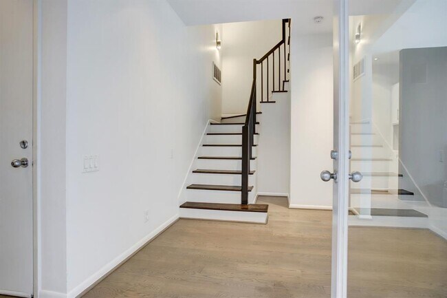 Foto del edificio - 1417 Harold St