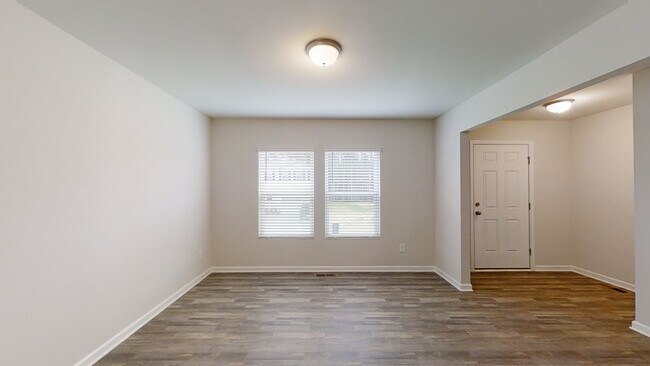 Front Entrance to Flex Room - 47 Mariposa Lane