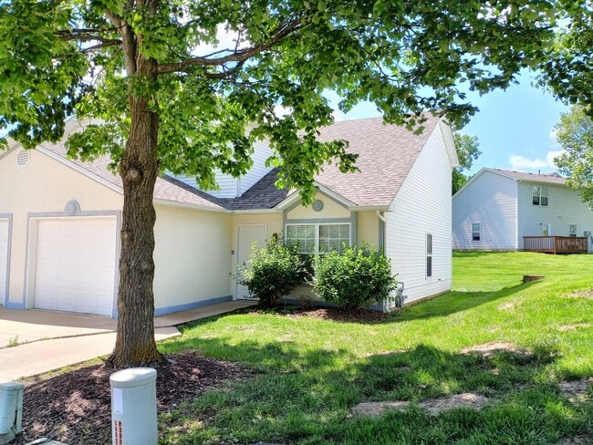 Building Photo - 3527 Prescott Dr