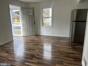 Building Photo - 9737 51st Ave