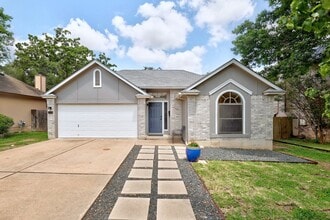Building Photo - 1205 Forest Oaks Path