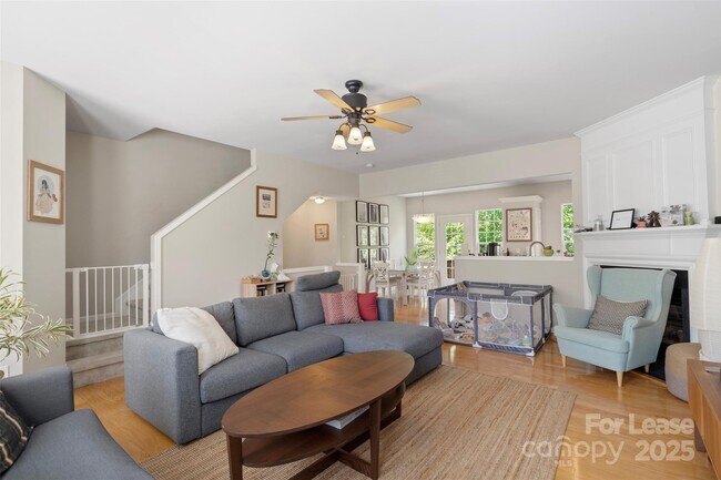 Foto del edificio - 5405 Werburgh St