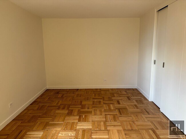 Building Photo - East 79th Street
