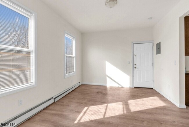 Foto del edificio - 3 May St