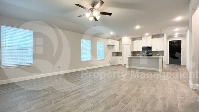 Building Photo - 1733 Barnwood Trce