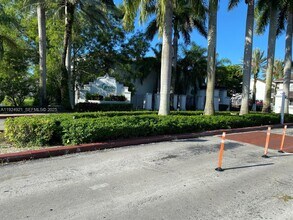 Building Photo - 4990 NW 97th Pl