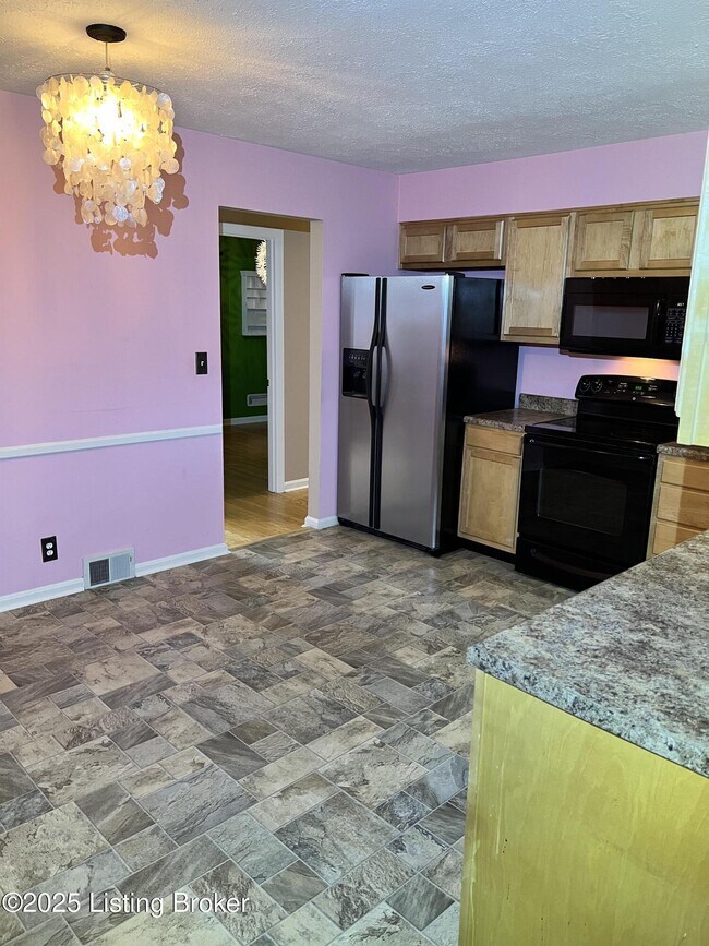 Foto del edificio - 9310 Habersham Dr