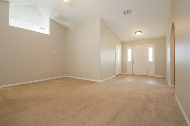 Building Photo - 2815 93rd Ct E