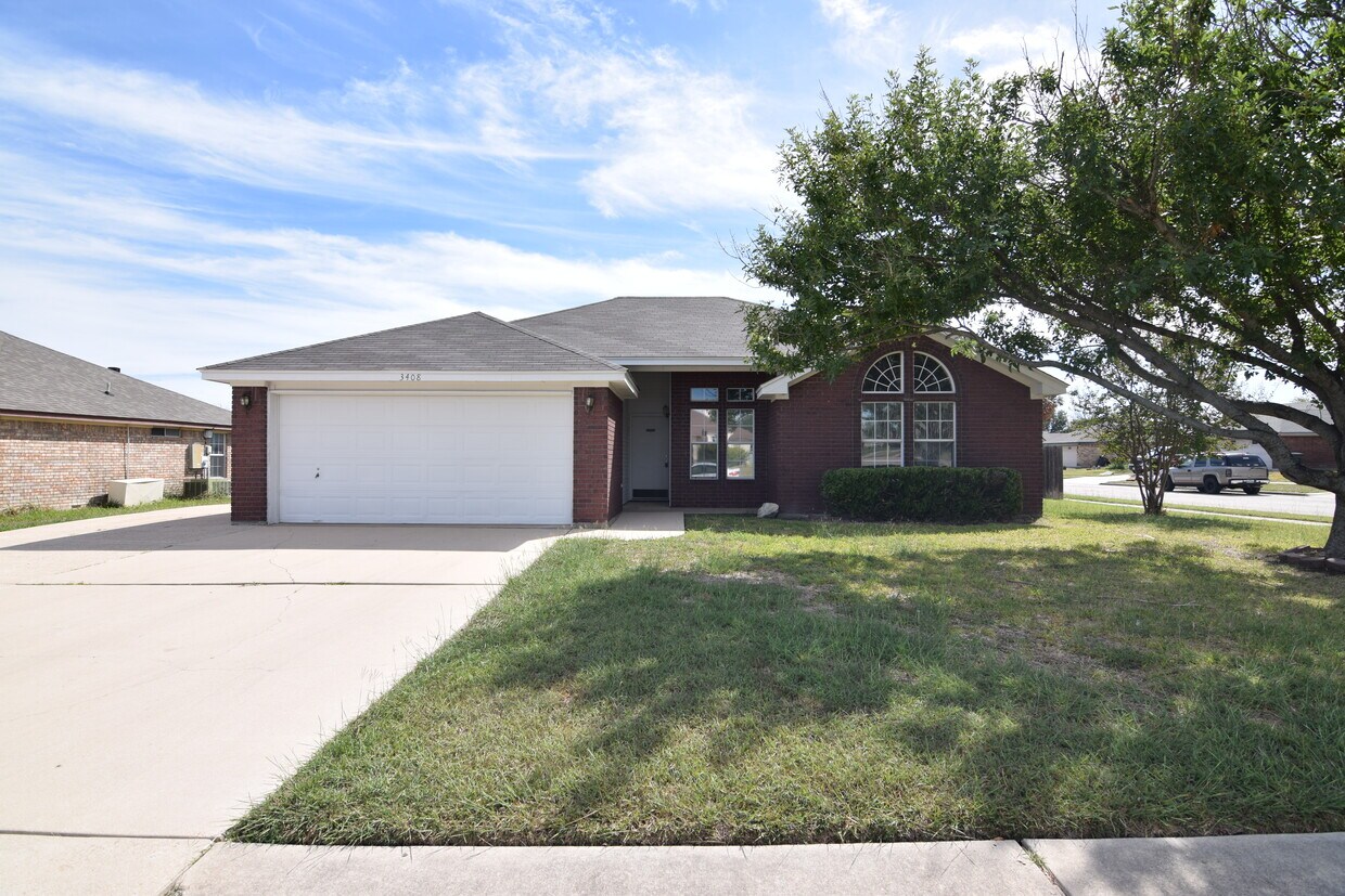 Primary Photo - 3408 Trey Ln