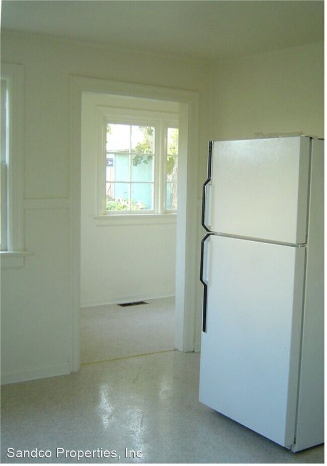 Foto del edificio - 3 br, 1 bath House - 410 S 50th Str